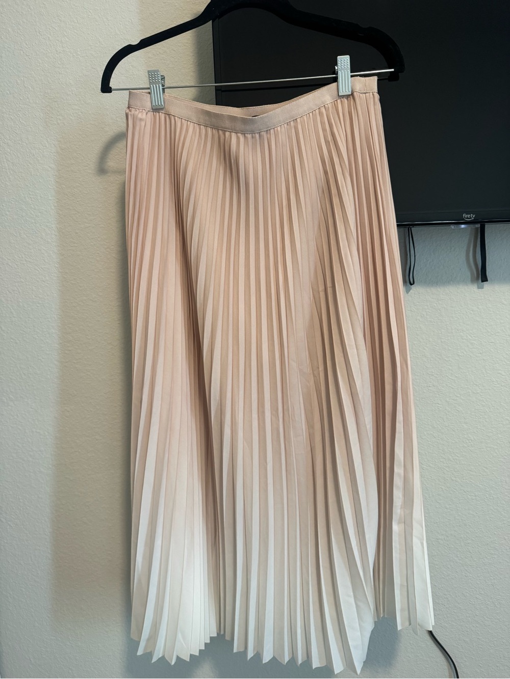 French Connection Pleated Midi Skirt ombré